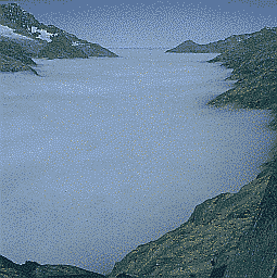 Alpen, Schweiz, Bern, Nebelmeer am Grimselpaß;
klick: Bild 294kB