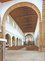Klick: Hauptschiff mit der sensationellen Decke des Marienmünsters
(gescannt) 276kB