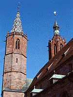 Klick: Türme an der Ostseite aus Nordwest 216kB